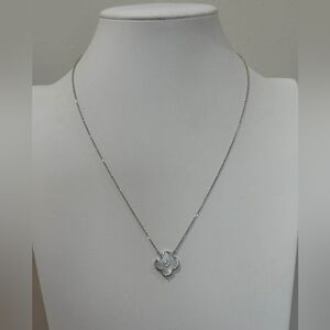 EHC 925 Silver Necklace And Rose White Pendant 2.5g   18"